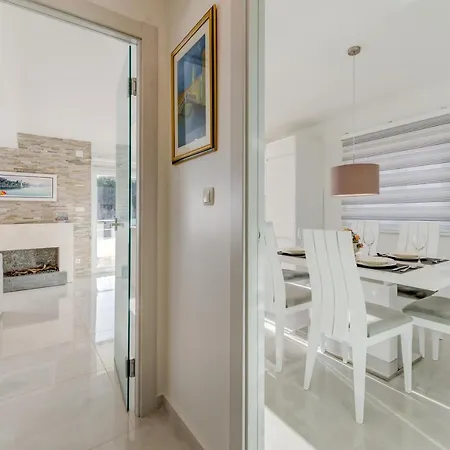 Joy 1 Apartment Novalja Exterior photo